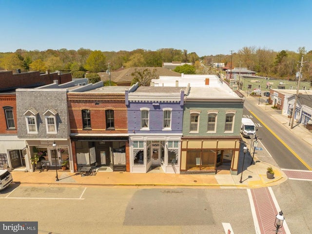 102 W Green St, Snow Hill