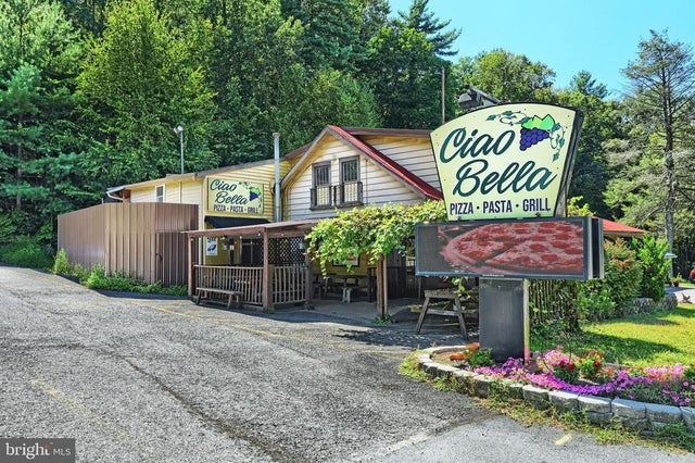 6418 Chambersburg Rd, Fayetteville