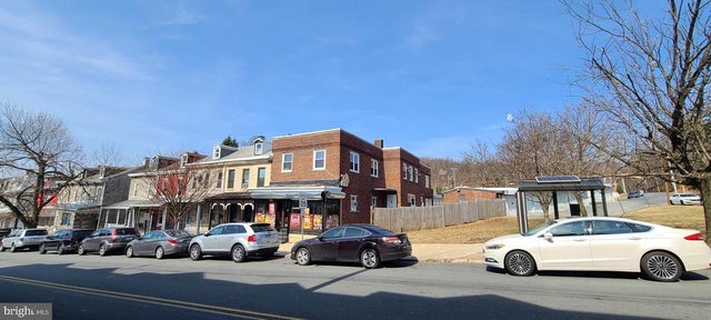 1849 Perkiomen Ave, Reading