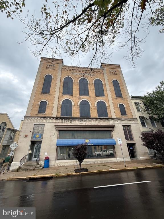 527 Franklin St, Reading