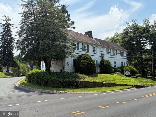 10 Beulah Rd, Doylestown