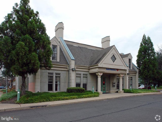 195 Bristol Oxford Valley Rd, Langhorne