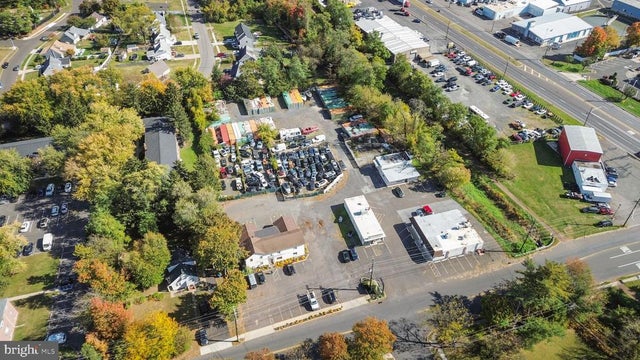 1502-10 Haines Rd, Levittown