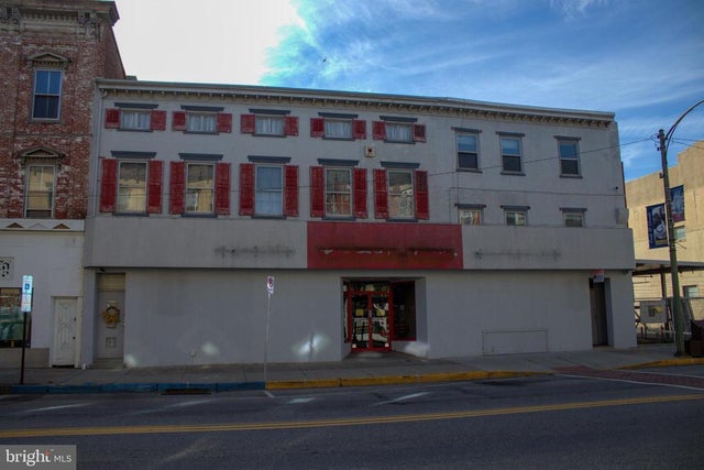 23-29 W Main St, Mechanicsburg