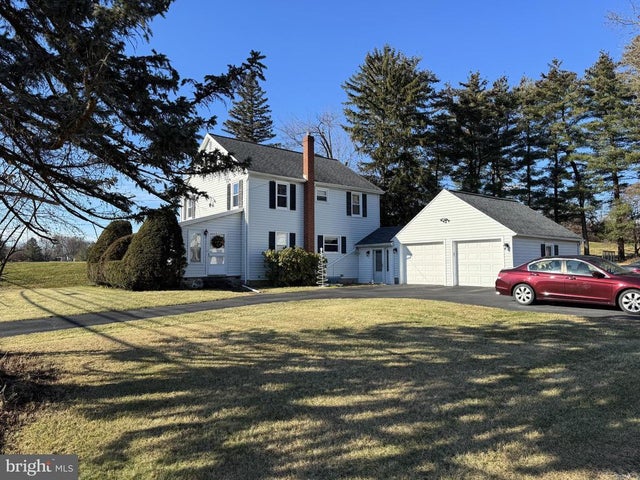 187 Pine Hall Ct, State College