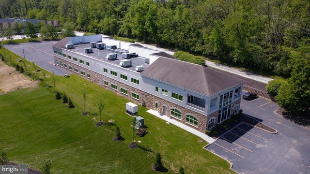 400 Lapp Rd, Malvern