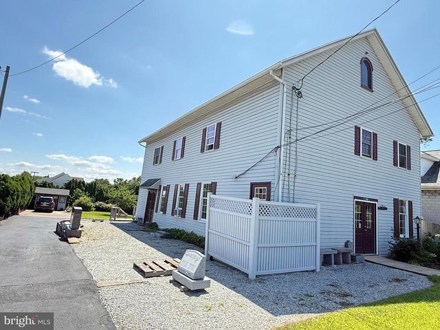 120 Pequea Ave, Honey Brook