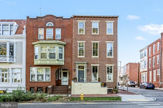 1101 N Front St, Harrisburg