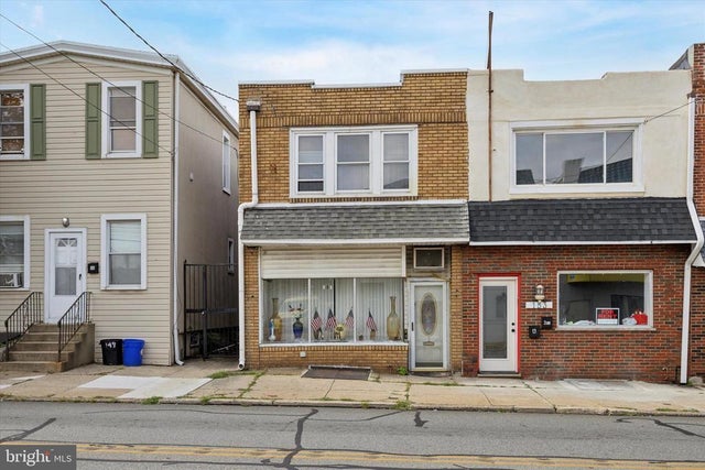 151 E Baltimore Ave, Clifton Heights