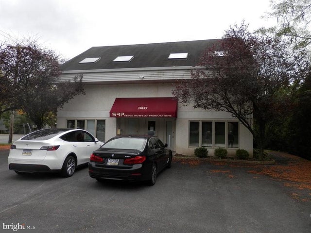 728-740 Haverford Rd, Bryn Mawr