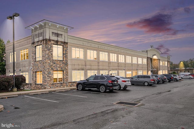 2901 Dutton Mill Rd #210, Aston