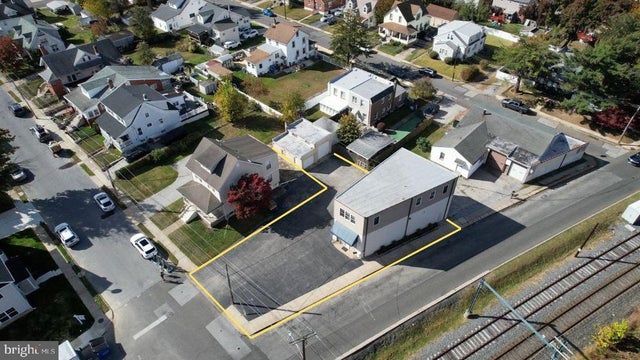 800 Woodlawn Ave, Collingdale