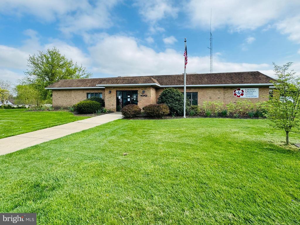 100 E Charlotte St, Millersville Property Listing MLS® PALA2050962