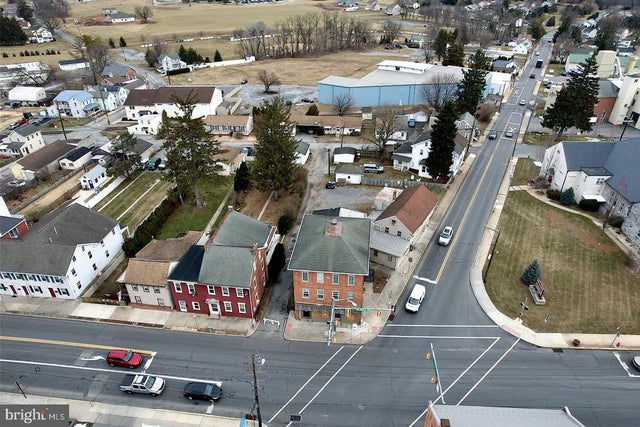 101 & 103 W Main St, Mount Joy