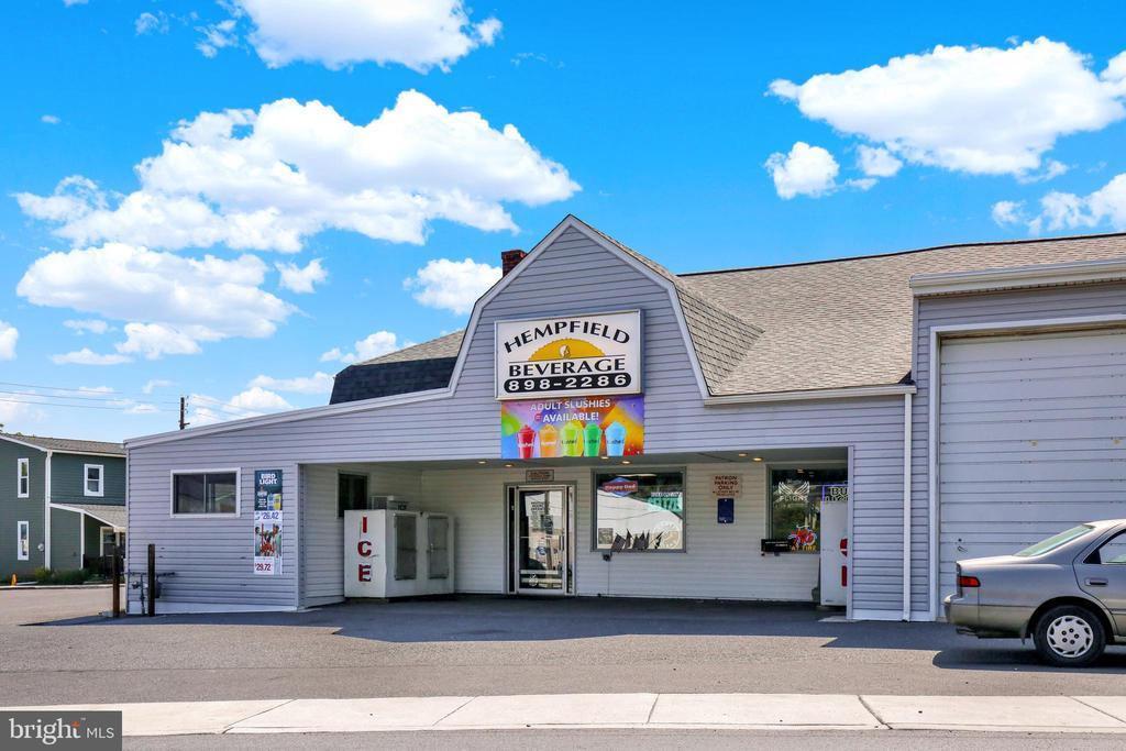 121 Church St, LANDISVILLE