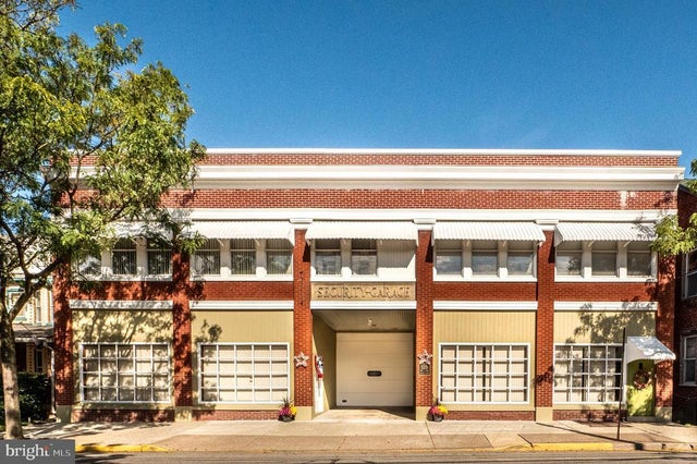 525-529 Chestnut St, Emmaus