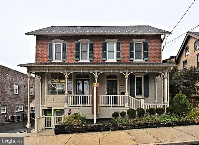 206 N Main St, Souderton