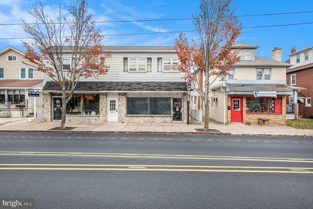 831-835 W Main St, Lansdale