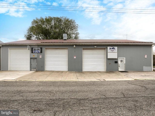 164 W 4th St, Lewistown