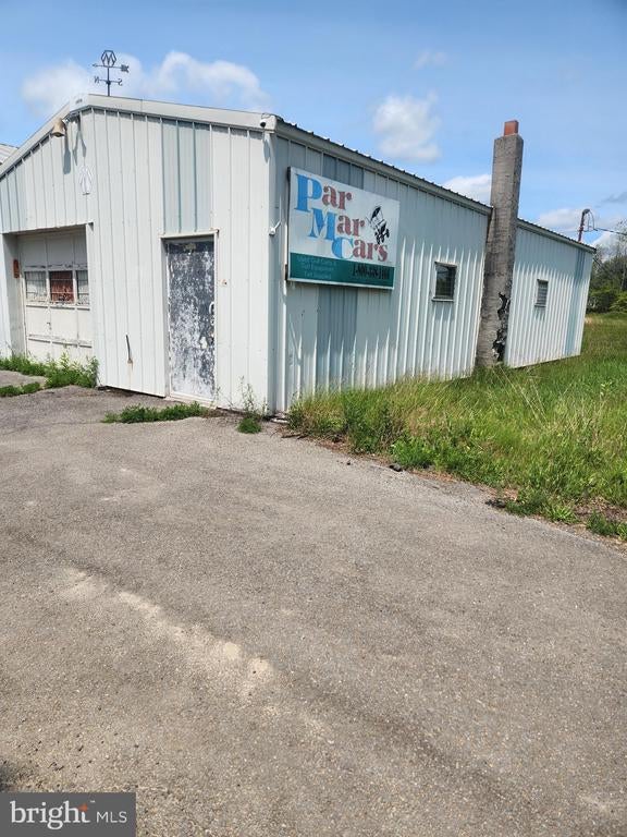 211 Kuhenbeaker Rd, Blakeslee