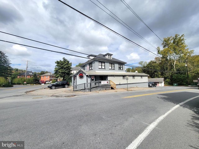 6618 Delaware, Bangor