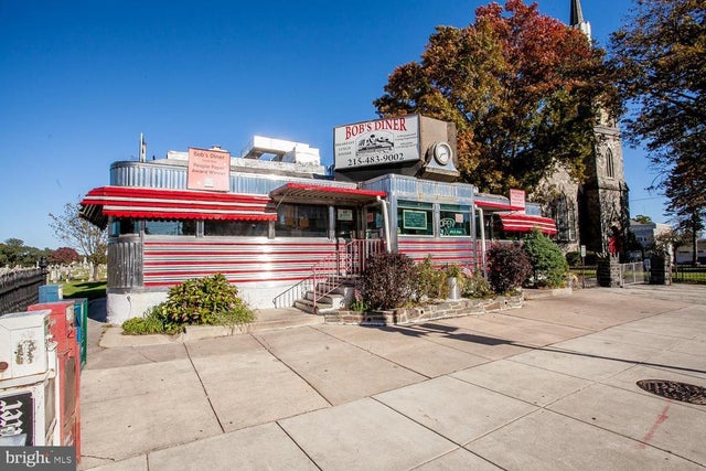 6053 Ridge Ave, Philadelphia