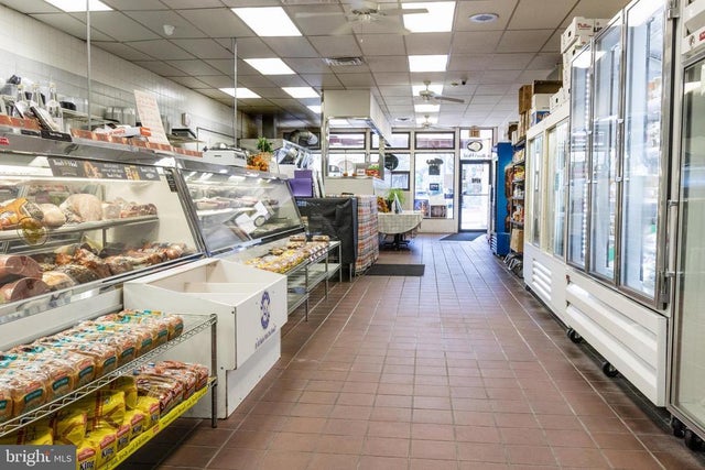 7534 Haverford Ave, Philadelphia