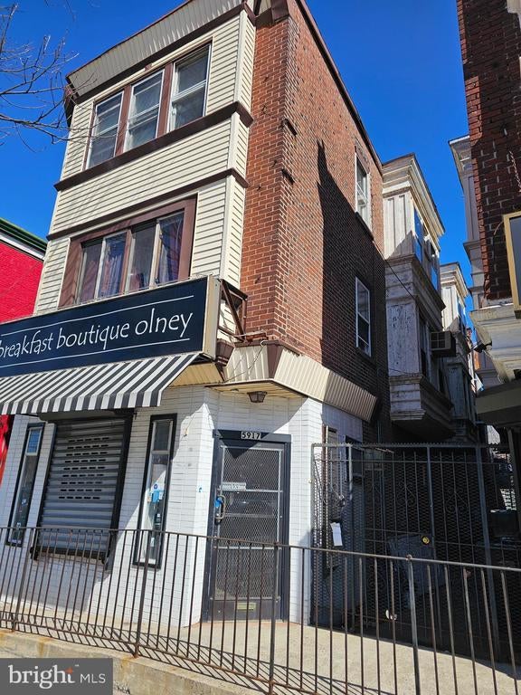 5917 N Broad St, Philadelphia