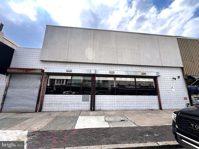 5612-5614 N 5th St, Philadelphia