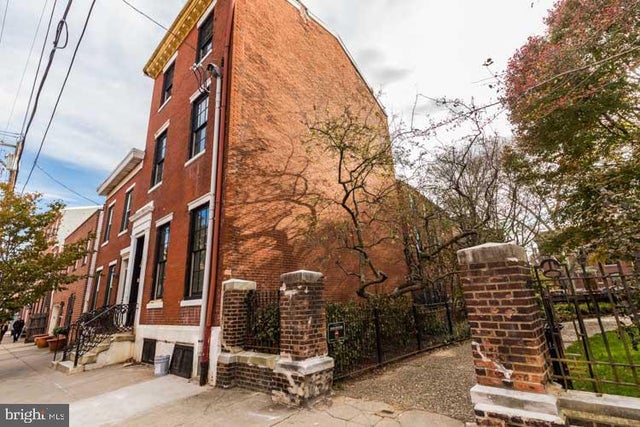 212 Catharine St, Philadelphia