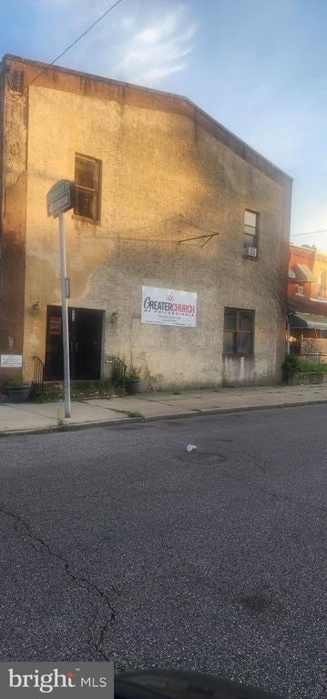 6022-24 Media St, Philadelphia