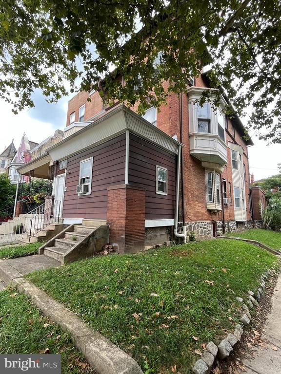 5001 Cedar Ave, Philadelphia