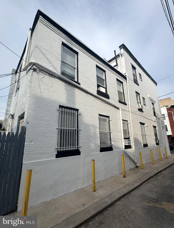 734 S 20th St, Philadelphia