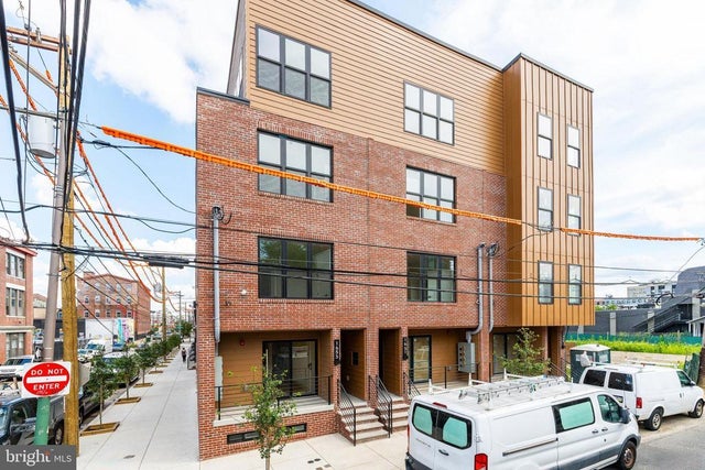 1651 6th St N, Philadelphia