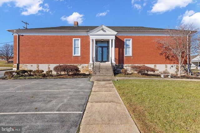 2605 W Market St, York