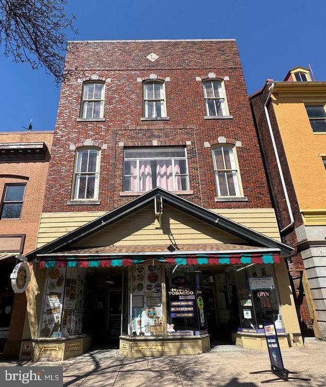49-51 W Market St, York