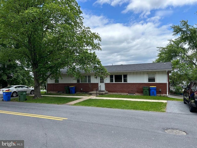 510-512 Grandview Dr, Lewisberry