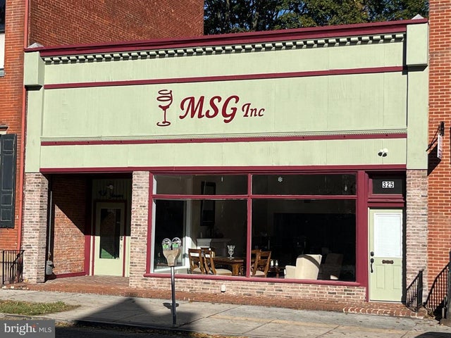 325 E Market St, York