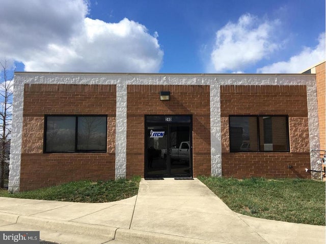 240 Airport Rd #2, Winchester