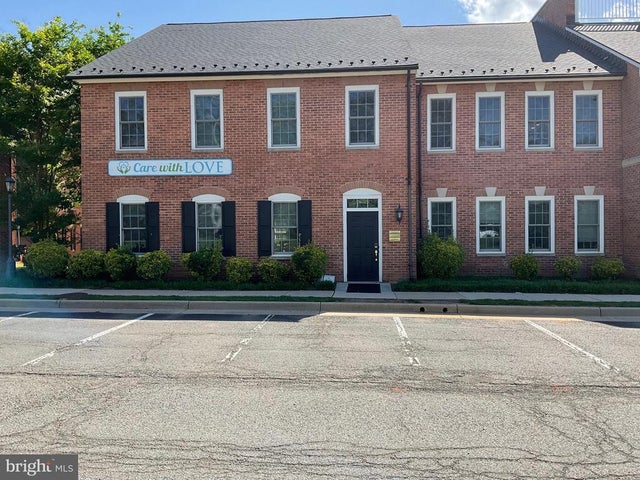 10509 Braddock Rd #2d, Fairfax