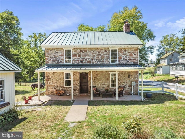 11715 Clyde Young Road, Woodsboro