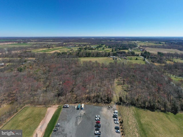 19601 Darnestown Rd, Beallsville