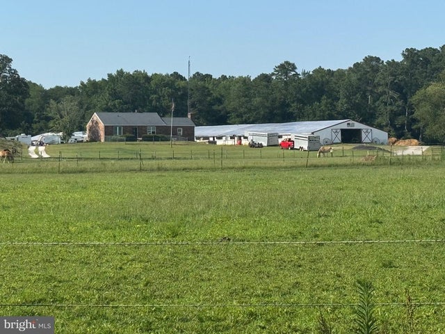 33096 Johnson Rd, Salisbury