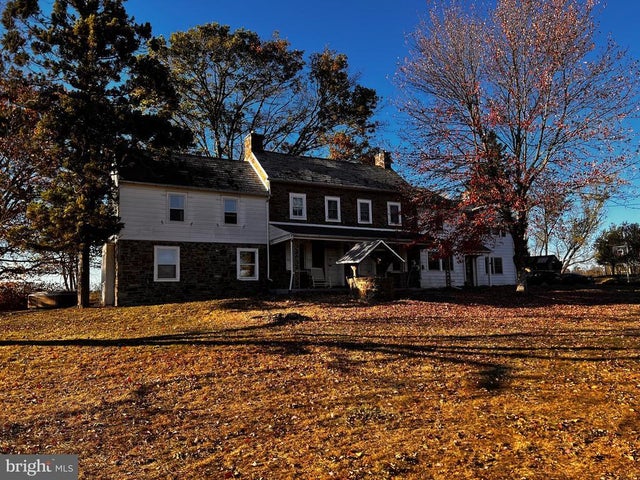 887 Worthington Mill Rd, Newtown