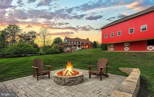 108 Kimberly Dr, Hanover