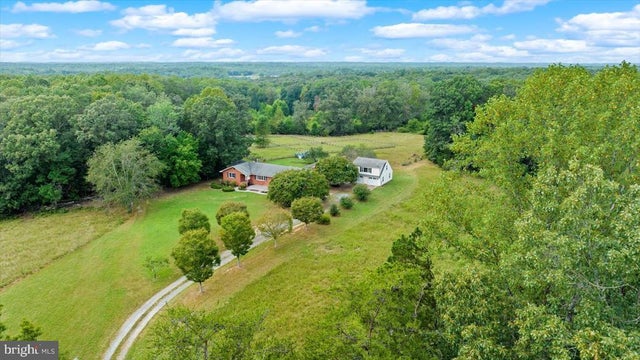 45 Bowling Farm Ln, Fredericksburg