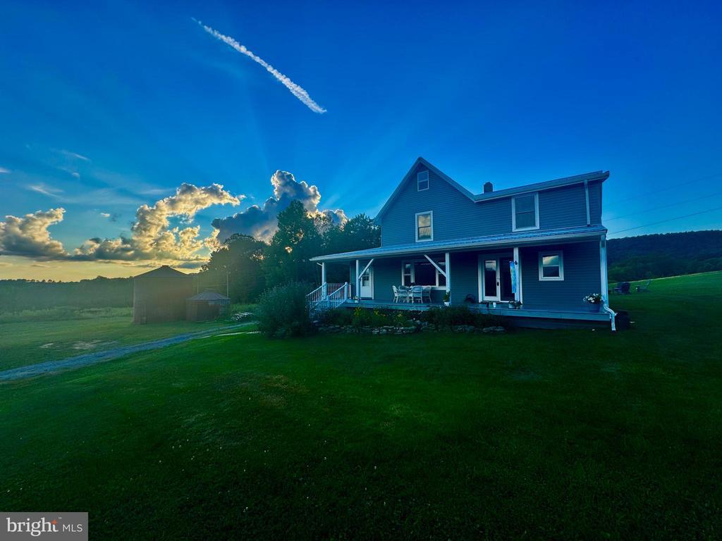 12 Oak Grove Cemetery Rd, TERRA ALTA