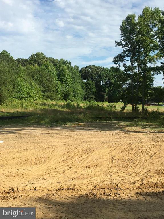 7351 Spring Hill Ct, La Plata