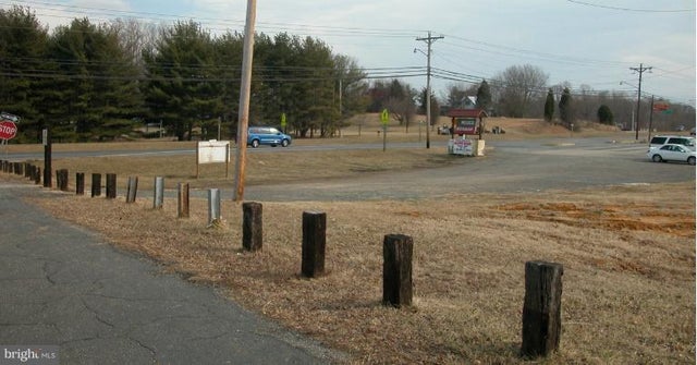 10 Hillside Ct, Huntingtown