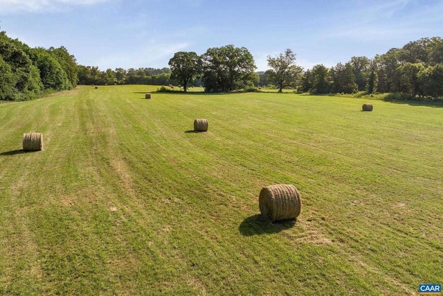 76.99 Acres Coles Rolling Rd, Scottsville
